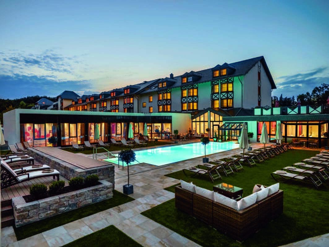 Elevate Roofing RubberGard EPDM Hotel Stromberg in Germany